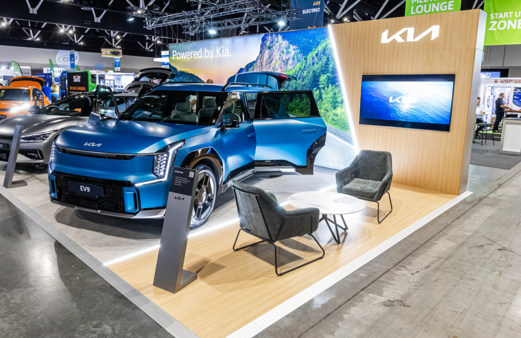 5 Strategies For Working With Your Partners For a Project Success 3 Kia custom exhibition stand at Smart Energy 2024. Successful exhibition.