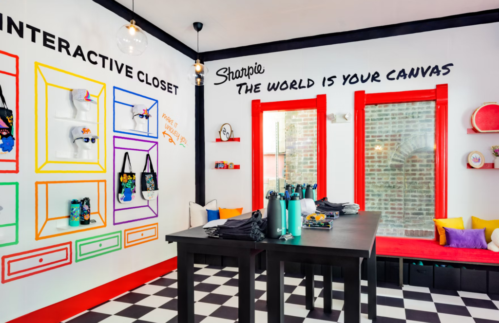 Outdoor Brand Activation Sacharpie Papermate at SXSW