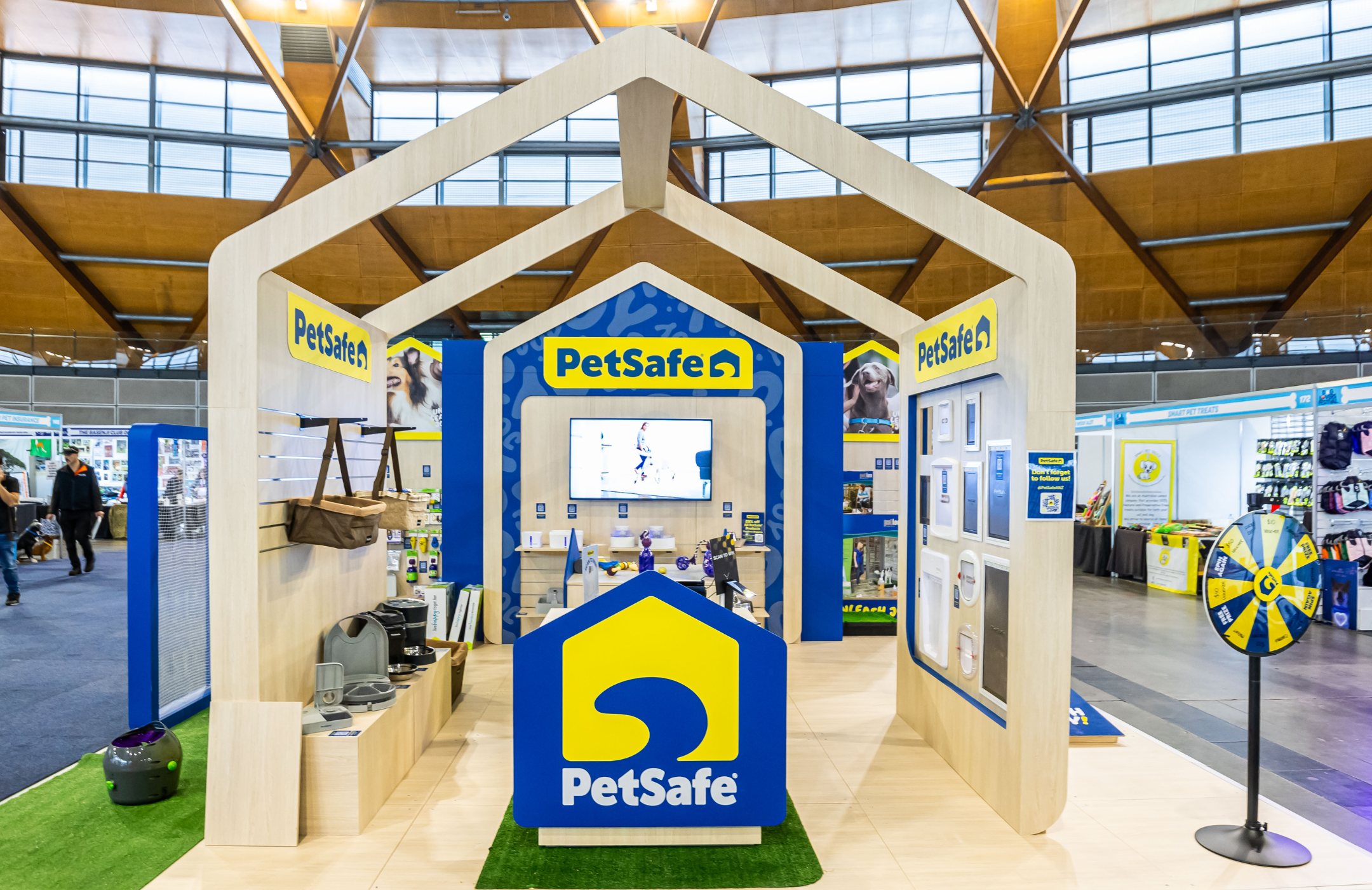Petsafe Cat and Dog Lovers Show Lead Generation Sydney Showground Timber House